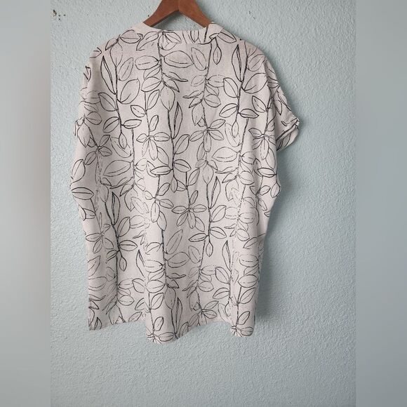 Cynthia Rowley Linen Minimalist Coastal White and Black Leaf Blouse - Picture 5 of 10